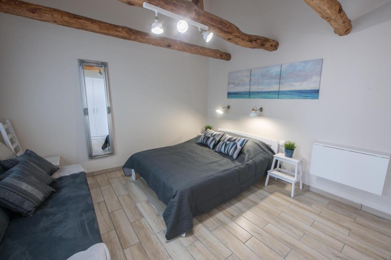 Caesar Apartments & Rooms Сиофок Екстериор снимка
