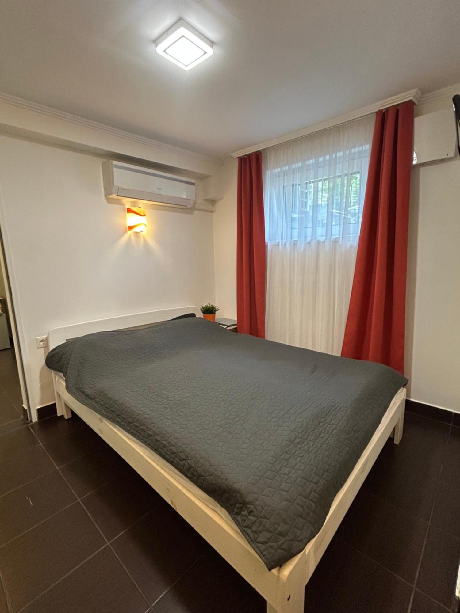 Caesar Apartments & Rooms Сиофок Екстериор снимка